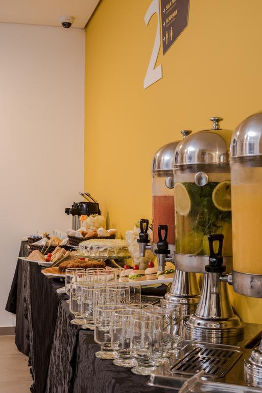Nobile Hotel 瓜鲁雅 外观 照片